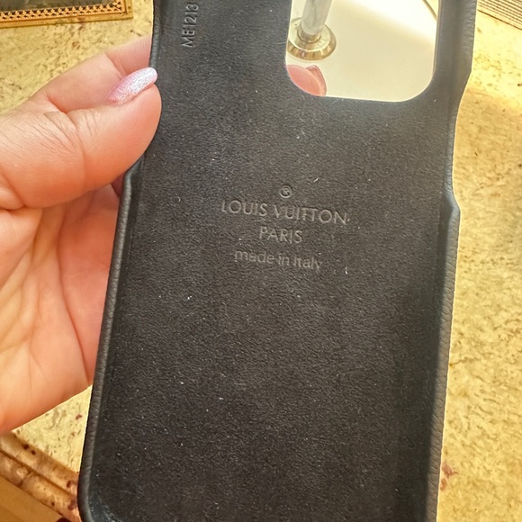 iPhone 14 Pro Max 100% Authentic full set Louis Vuitton Pallas Bumper - Picture 5 of 11